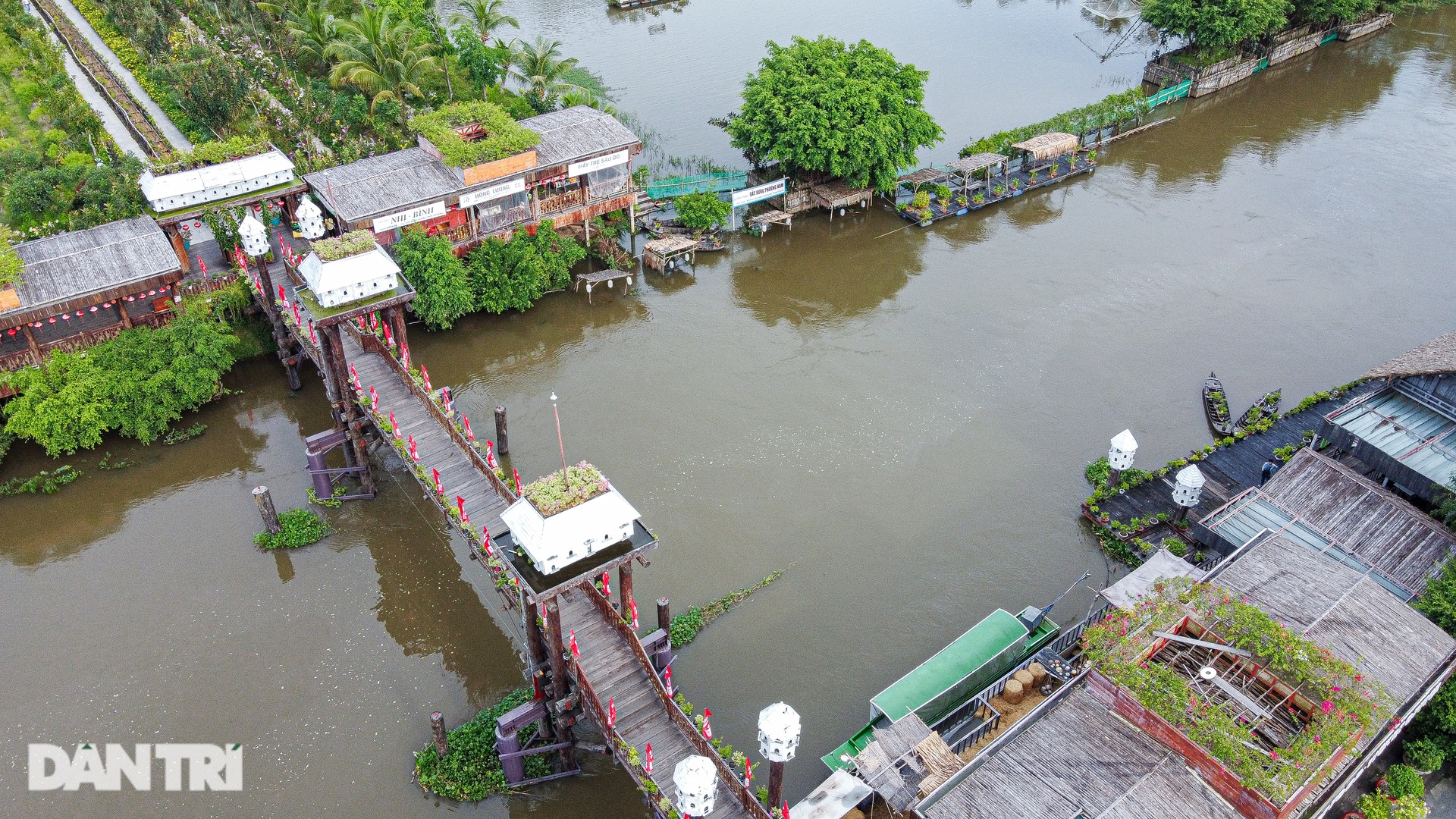 Ghé rừng tràm đẹp nhất miền Tây, nơi phim Đất rừng phương Nam bấm máy - 8 Ghé rừng tràm đẹp nhất miền Tây, nơi phim Đất rừng phương Nam bấm máy - 8