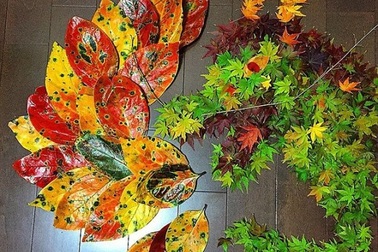 Những tác phẩm từ lá rụng khiến bạn thương nhớ mùa thu