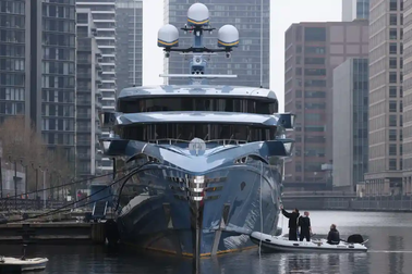 Nhà tài phiệt Nga kiện chính phủ Anh trả siêu du thuyền 38 triệu bảng