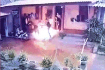 Vụ con tưới xăng đốt cha: Người cha đã tử vong