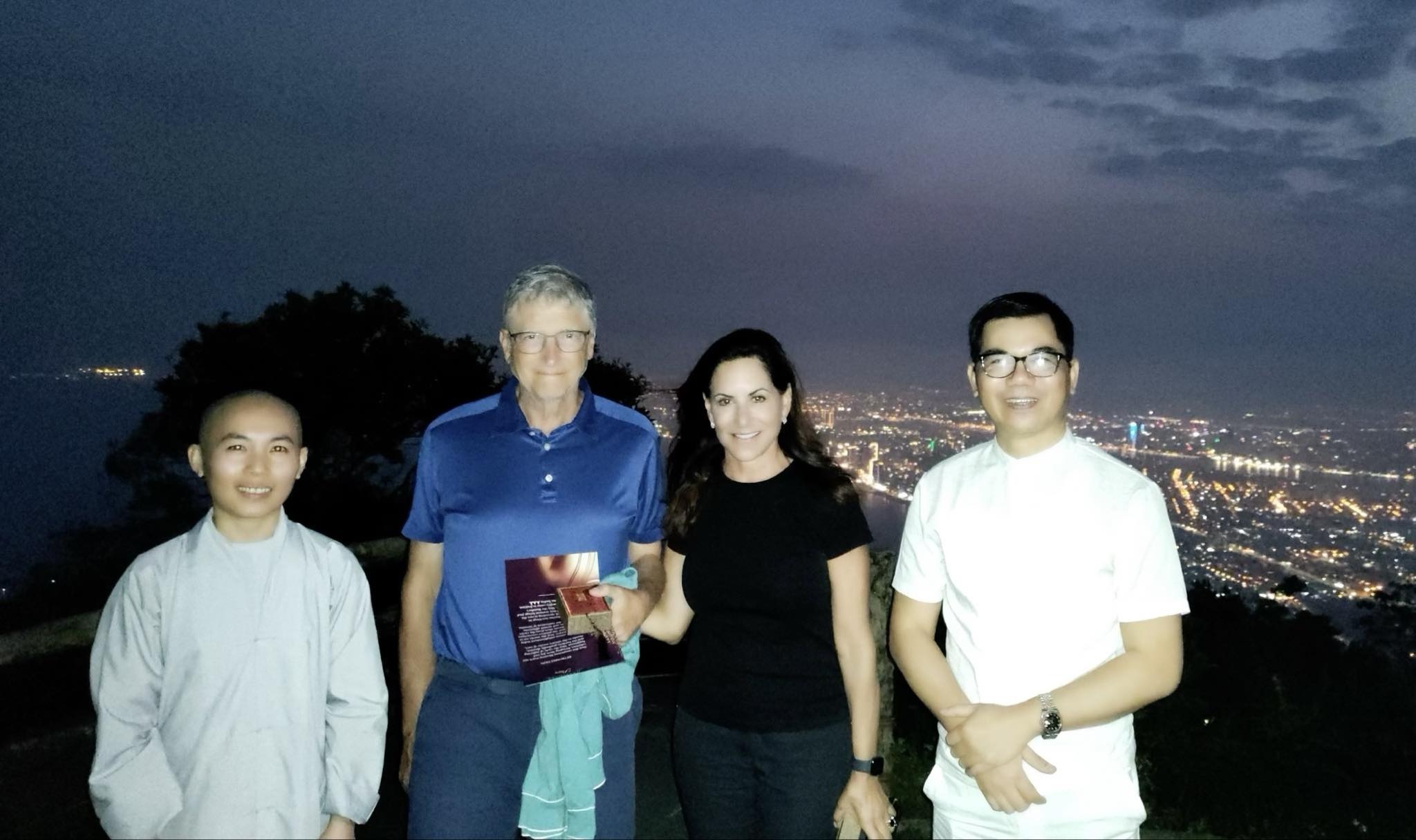 Bill Gates, trà đạo và văn hóa Việt - 1 Bill Gates, trà đạo và văn hóa Việt - 1