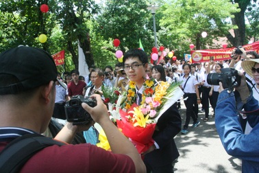 Huế nồng nhiệt chào đón “chàng trai vàng” Olympic Sinh học Quốc tế