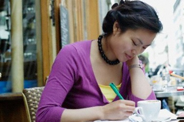 Vợ và niềm đam mê viết báo