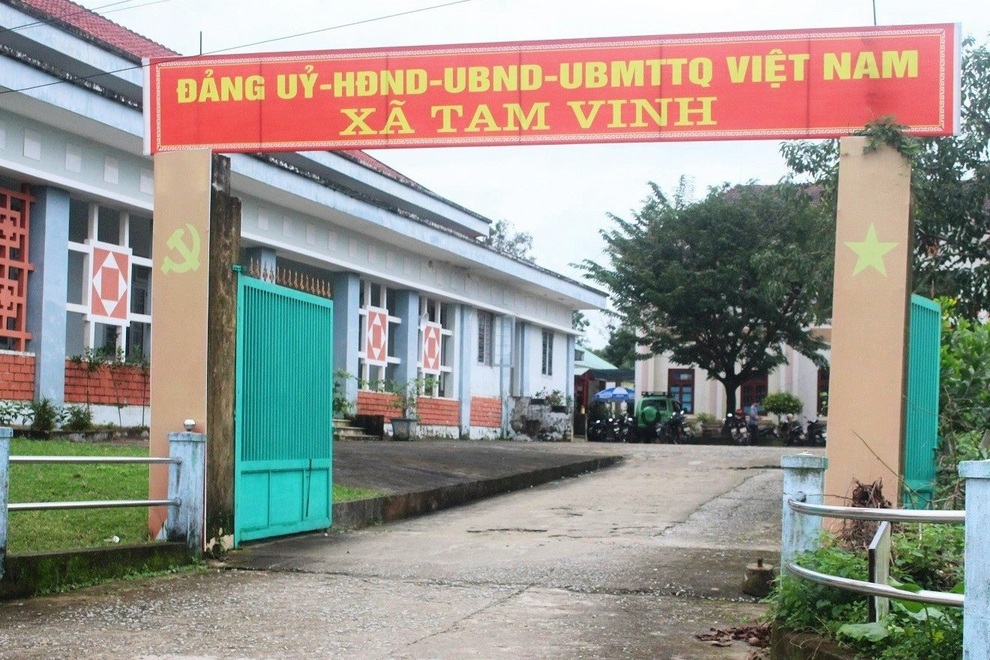 Vì sao một người dân nhận hỗ trợ thiệt hại bão số tiền… 2.000 đồng? - 2 Vì sao một người dân nhận hỗ trợ thiệt hại bão số tiền… 2.000 đồng? - 2