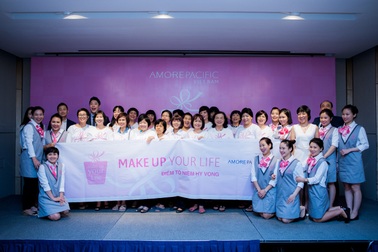 “Make up your life” – Tô điểm cuộc sống cho bệnh nhân ung thư vú tại Hà Nội