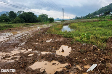 Có nên mua đất tái định cư chờ cấp sổ đỏ có giá rẻ?