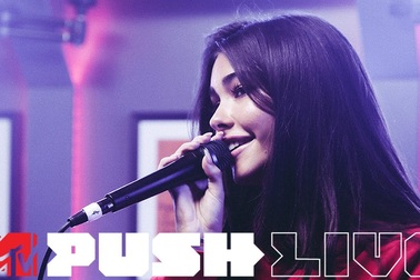 Madison Beer – Hurts Like Hell