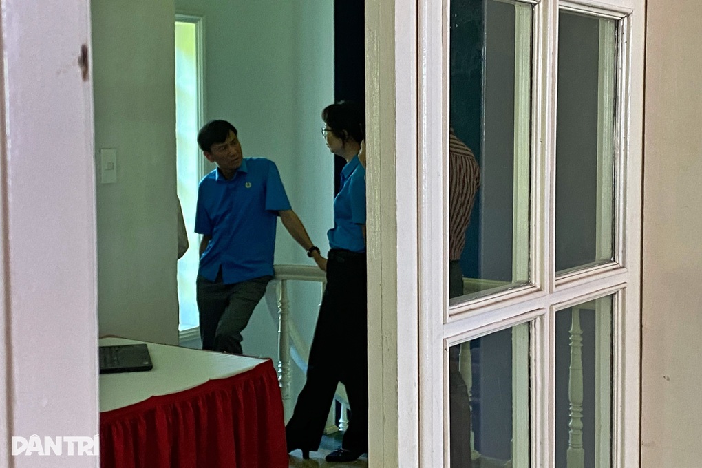Phía đại diện người lao động đột ngột họp riêng tại phiên đàm phán lương - 1 Phía đại diện người lao động đột ngột họp riêng tại phiên đàm phán lương - 1