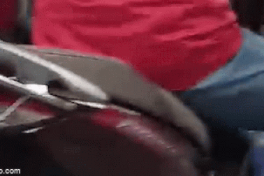 Bất an với nạn dàn cảnh móc túi ngày cận Tết