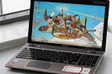 Laptop 3D không kính, cấu hình 'khủng' của Toshiba