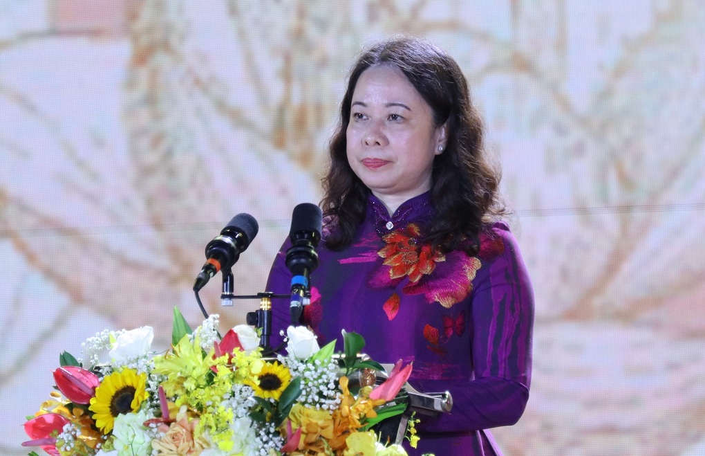 Phó chủ tịch nước: Cần làm tốt hơn nữa công tác đền ơn, đáp nghĩa - 1 Phó chủ tịch nước: Cần làm tốt hơn nữa công tác đền ơn, đáp nghĩa - 1