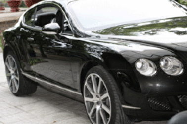 Siêu xe Bentley GTS tại Sài Gòn 