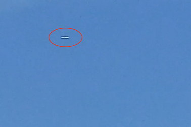 Phát hiện UFO xuất hiện giữa ban ngày ở Mỹ