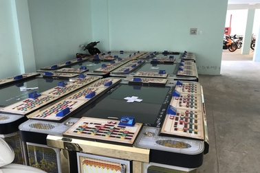 Ông chủ người Trung Quốc lập sòng bạc núp bóng trò chơi bắn thú