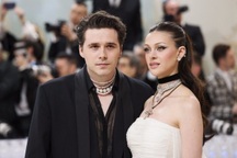Brooklyn Beckham phờt lờ lời gièm pha, khẳng định hạnh phúc vì có vợ