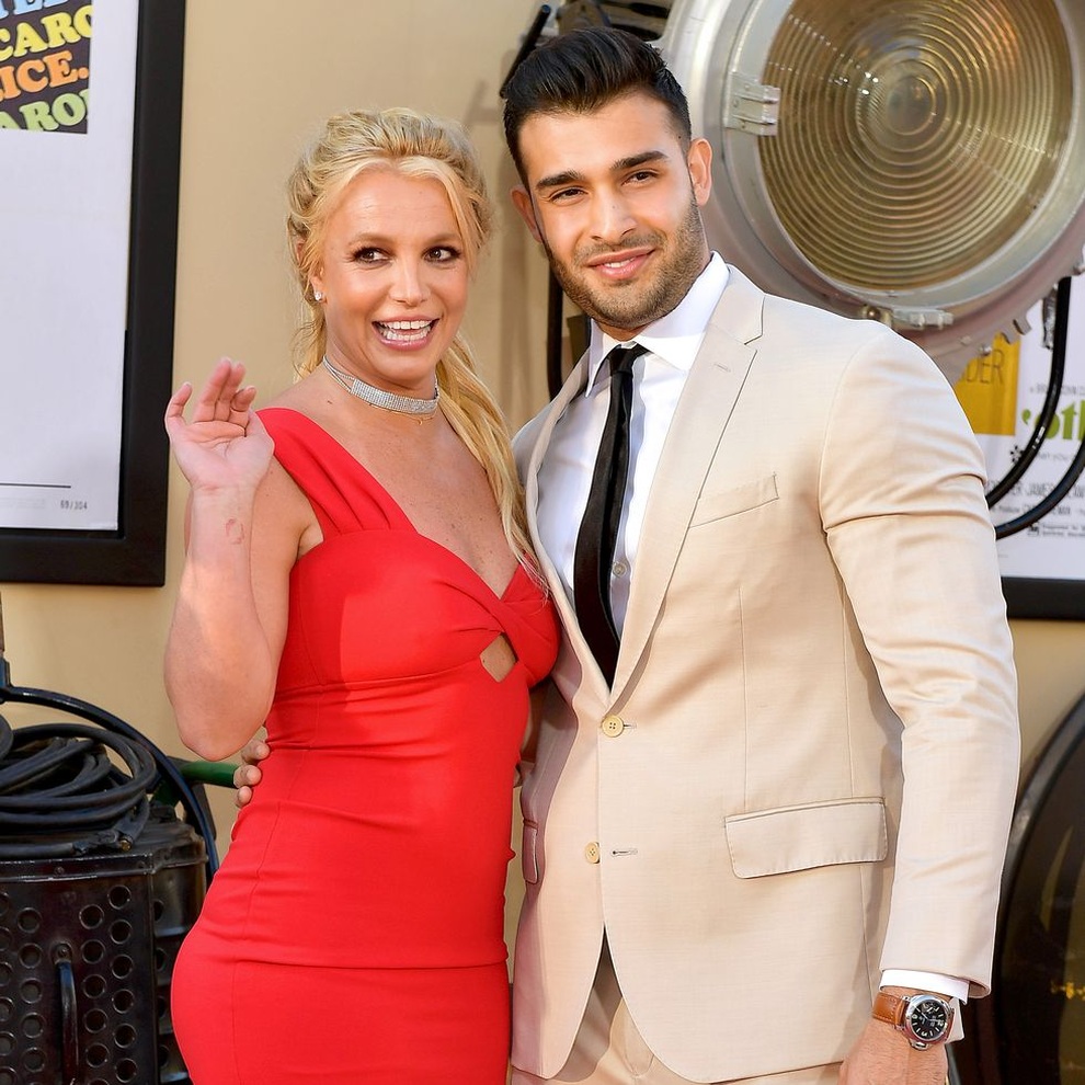 Bạn trai 6 múi trở thành chỗ dựa tinh thần của Britney Spears - 5 Bạn trai 6 múi trở thành chỗ dựa tinh thần của Britney Spears - 5