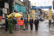 Khởi tố nam thanh niên “thông chốt” kiểm dịch, chống người thi hành công vụ