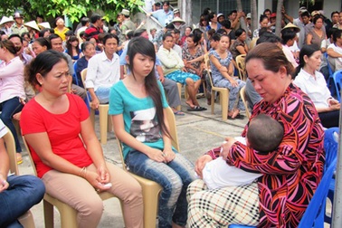 Sự cảm thông lạ kỳ của những người đàn bà trong 1 vụ án 