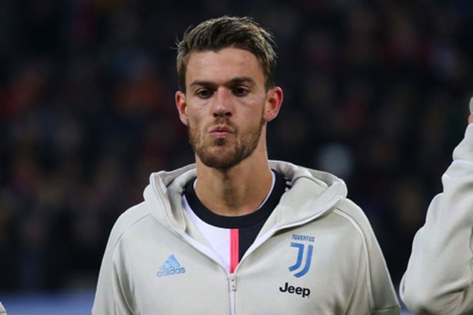 Bà xã xinh đẹp của Daniele Rugani xót xa trước đại dịch Covid-19 - 2 Bà xã xinh đẹp của Daniele Rugani xót xa trước đại dịch Covid-19 - 2