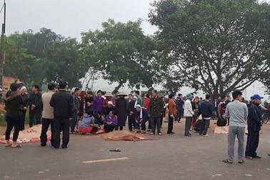 Đoàn người đưa tang gặp tai nạn thảm khốc, 7 người tử vong