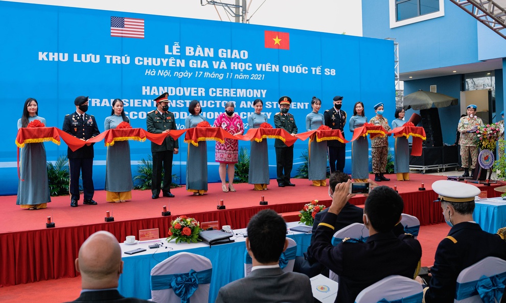 Mỹ bàn giao tòa nhà 1 triệu USD cho Cục Gìn giữ Hòa bình Việt Nam - 1 Mỹ bàn giao tòa nhà 1 triệu USD cho Cục Gìn giữ Hòa bình Việt Nam - 1
