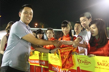 Giải bóng đá Cúp Bia Sài Gòn 2014 khu vực Hà Nội: Lễ hội về thủ đô