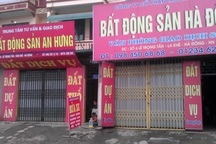 Thê thảm sàn bất động sản đóng cửa nghỉ Tết sớm