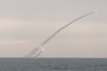 Máy bay, tàu ngầm Nga dồn dập "khạc lửa" phá hủy sào huyệt của IS