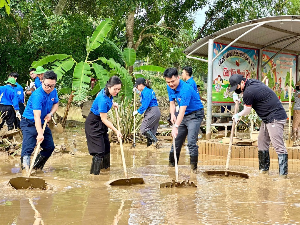 Đền Hùng vang vọng lời Người - 2