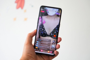Ứng dụng livestream khiêu dâm, cờ bạc xuất hiện tràn lan