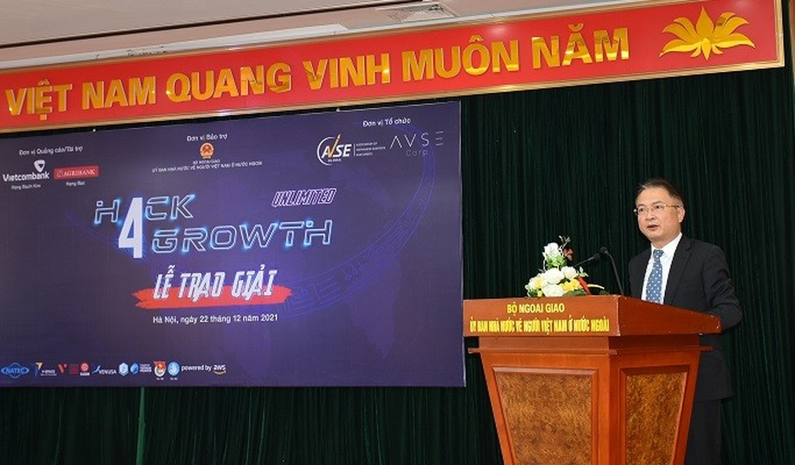 Dự án thuốc trừ sâu sinh học đoạt giải Nhất Cuộc thi Hack4Growth 2021 - 1 Dự án thuốc trừ sâu sinh học đoạt giải Nhất Cuộc thi Hack4Growth 2021 - 1