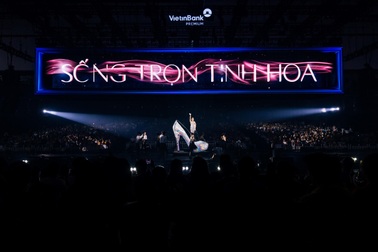 Đêm nhạc "Sống trọn tinh hoa" đánh dấu hành trình 10 năm VietinBank Premium