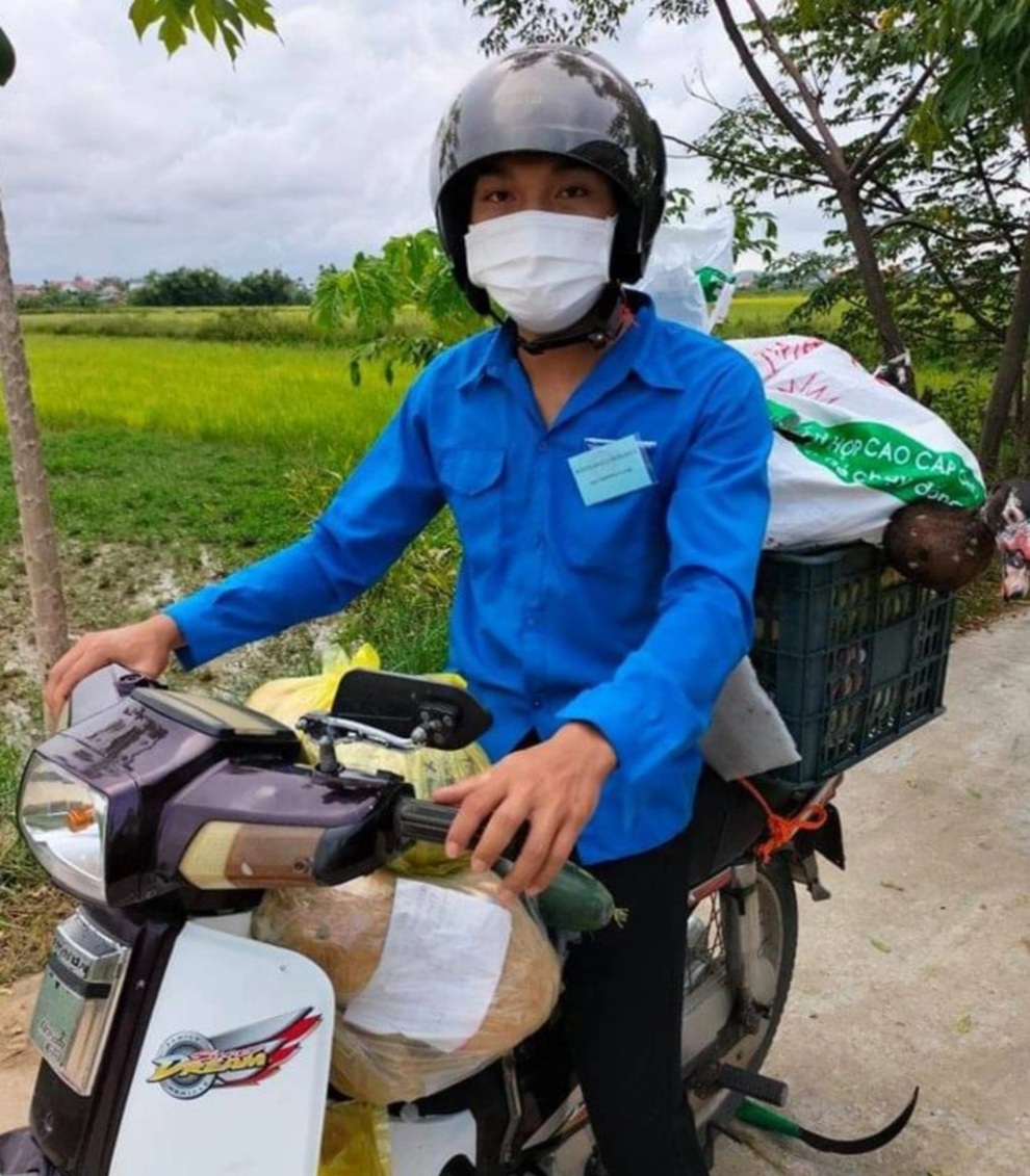 Shipper xanh vừa đi chợ vừa giúp dân tiêu thụ nông sản - 3 Shipper xanh vừa đi chợ vừa giúp dân tiêu thụ nông sản - 3