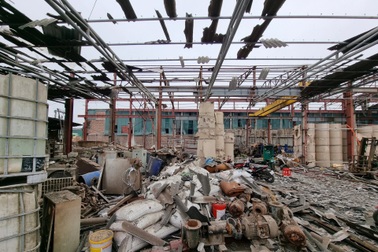 Cảnh tan hoang sau vụ nổ tại khu công nghiệp ở Bắc Ninh