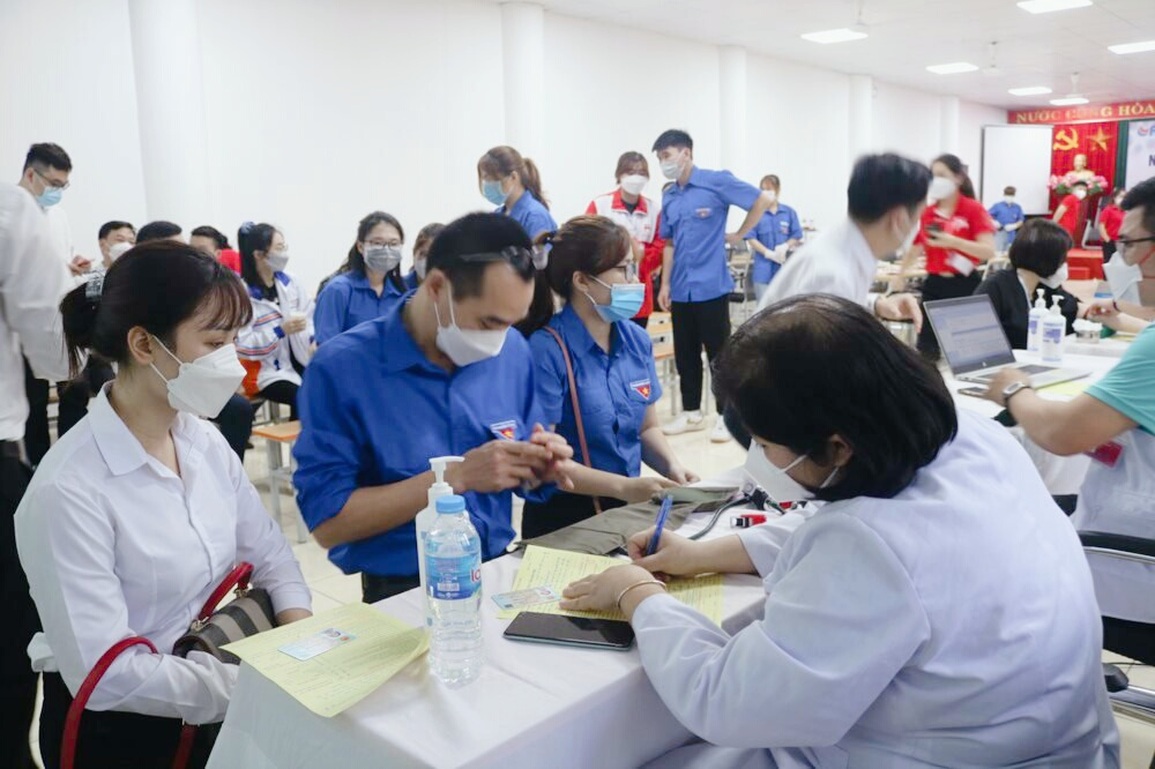Mỗi giọt máu cho đi - Một cuộc đời ở lại - 1 Mỗi giọt máu cho đi - Một cuộc đời ở lại - 1