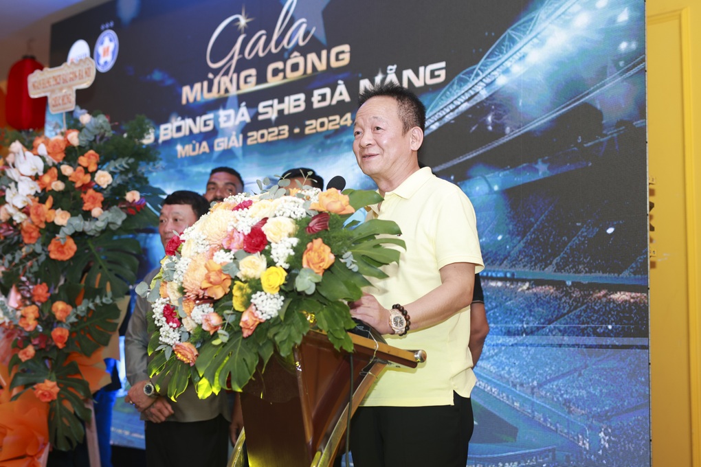 SHB Đà Nẵng đặt mục tiêu cao khi giành quyền trở lại V-League - 2 SHB Đà Nẵng đặt mục tiêu cao khi giành quyền trở lại V-League - 2