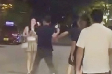 Chủ quán karaoke ở Quảng Ninh lên tiếng về vụ 3 cô gái bị hành hung