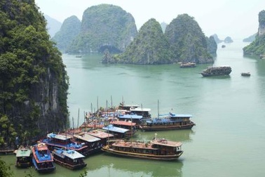 Khuyến cáo tình trạng “ăn xổi” di sản