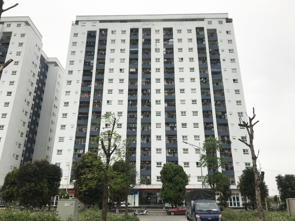 Hà Nội tạm cách ly khu chung cư có người dương tính với SARS-CoV-2 - 6 Hà Nội tạm cách ly khu chung cư có người dương tính với SARS-CoV-2 - 6