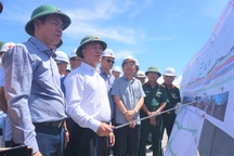 Cao tốc qua Đà Nẵng bị “chặn” thi công, Thứ trưởng Bộ Xây dựng chỉ đạo khẩn