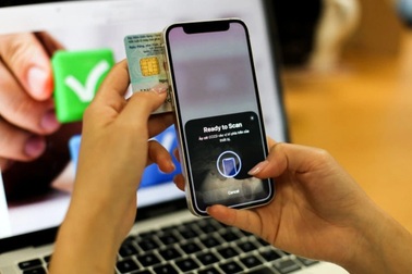 Xác thực sinh trắc học: Vân tay, khuôn mặt có an toàn hơn mật khẩu, OTP?