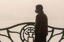 Sương mù dày đặc bao phủ Hà Nội, chất lượng không khí cảnh báo mức rất xấu