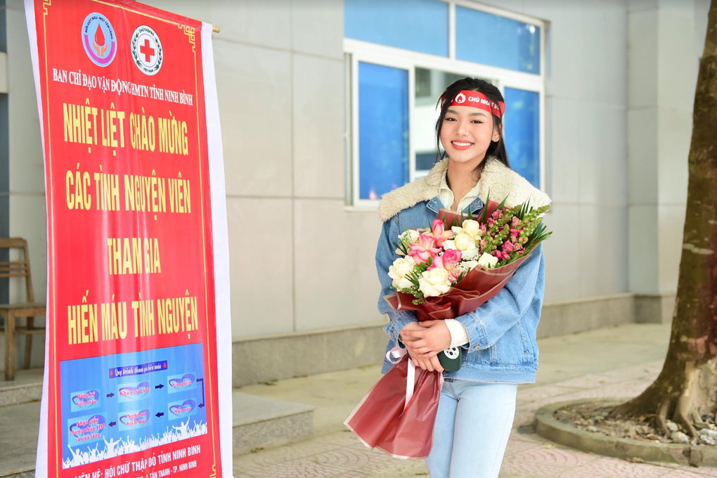 Top 10 Hoa hậu Việt Nam 2022 Đinh Khánh Hòa tái xuất xinh đẹp - 3 Top 10 Hoa hậu Việt Nam 2022 Đinh Khánh Hòa tái xuất xinh đẹp - 3