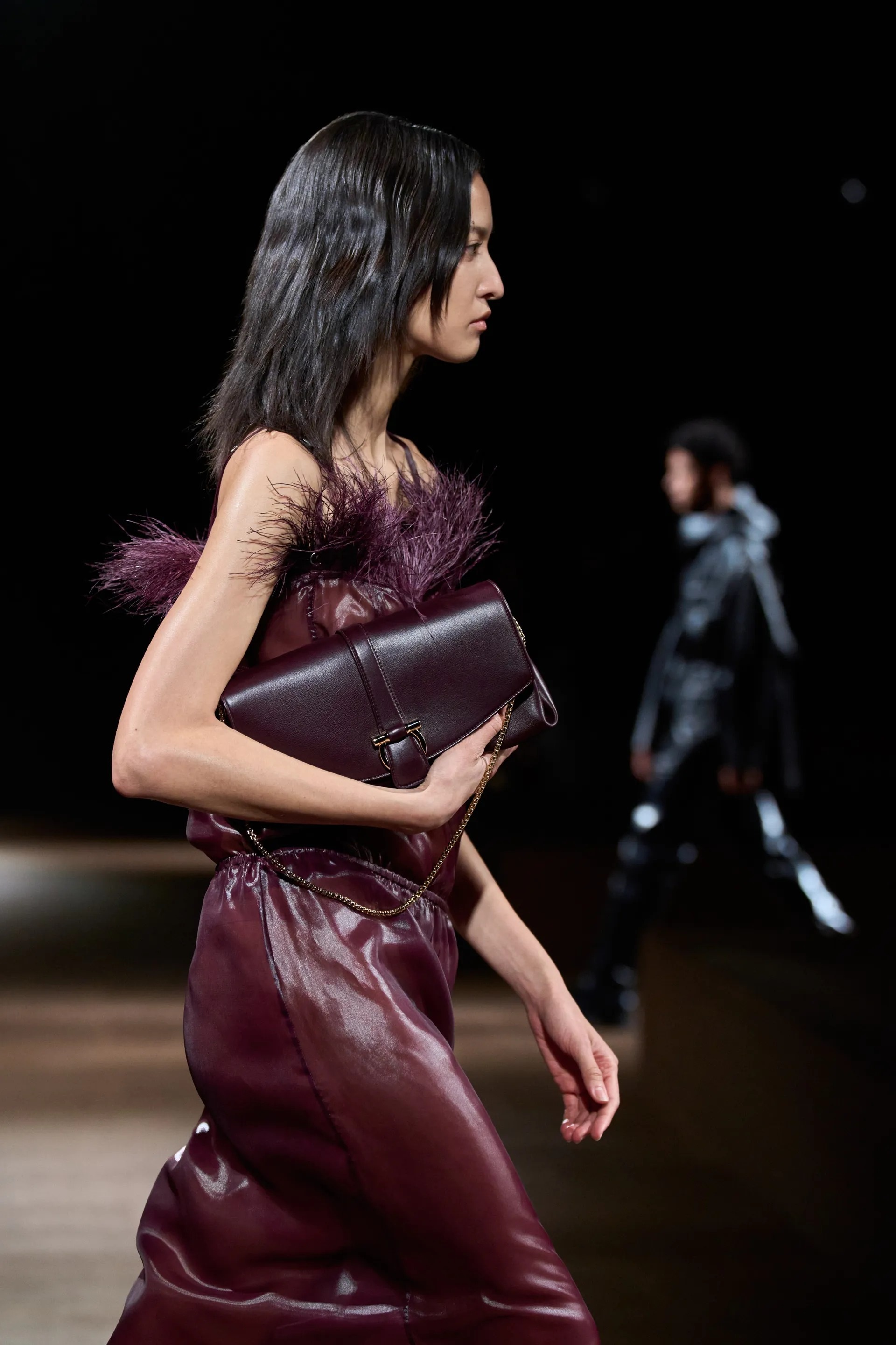 View - 7 kiểu túi xách sang trọng, đáng mua vào mùa thu năm nay | Báo Dân trí