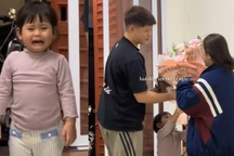 Sự thật video bé gái òa khóc vì không được tặng quà hút 5 triệu view