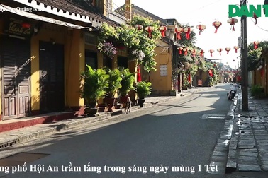 Sáng mùng 1 Tết trầm lặng tại phố cổ Hội An