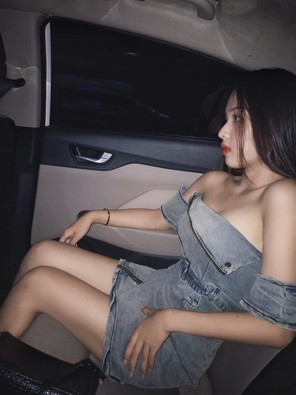Cục thịt mỡ vĩ đại lột xác thành hot girl gợi cảm miễn chê - 9 Cục thịt mỡ vĩ đại lột xác thành hot girl gợi cảm miễn chê - 9