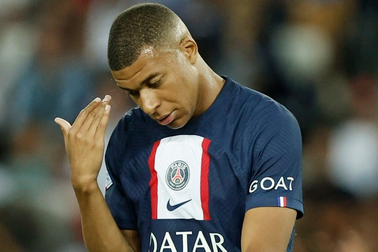 Quá được "nuông chiều", Mbappe biến thành "cậu bé hư"