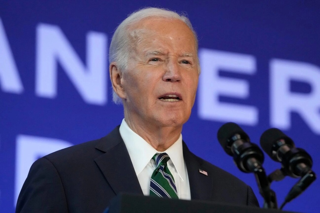 Ông Biden gọi ông Trump là kẻ thua cuộc - 1