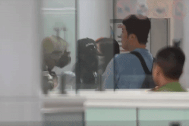 Đón hụt Blackpink tại sân bay, fan Việt lên kế hoạch đi "săn" tại phố cổ